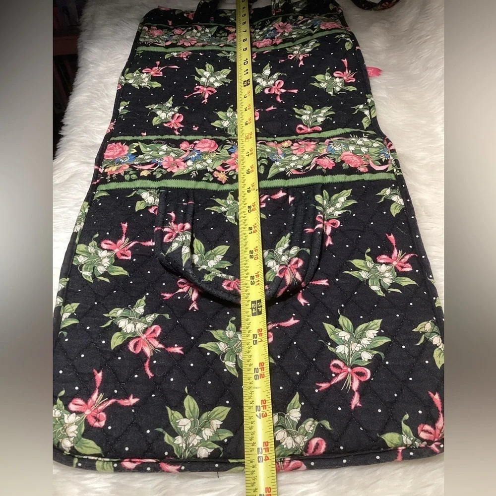VERA BRADLEY  MAKE UP TRAVEL W/ 4 compartments